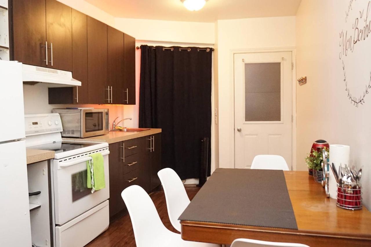 Stylish Apartment, One Bedroom, Parking, Near Everything Quebec City Bilik gambar